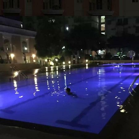 Chateau Elysee A3 Near Airport Wifi Kitchen Paranaque City 외부 사진