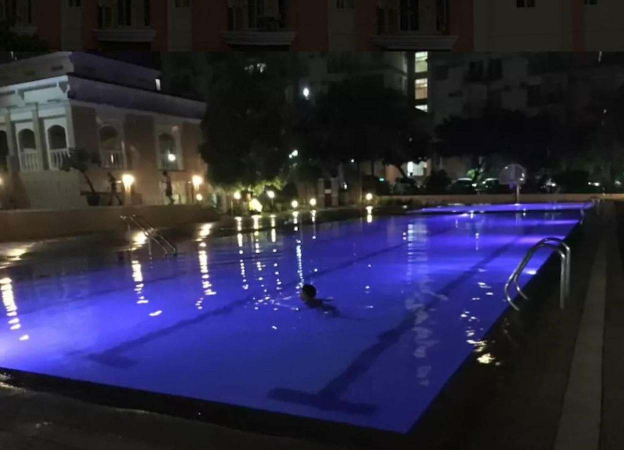 Chateau Elysee A3 Near Airport Wifi Kitchen Paranaque City 외부 사진